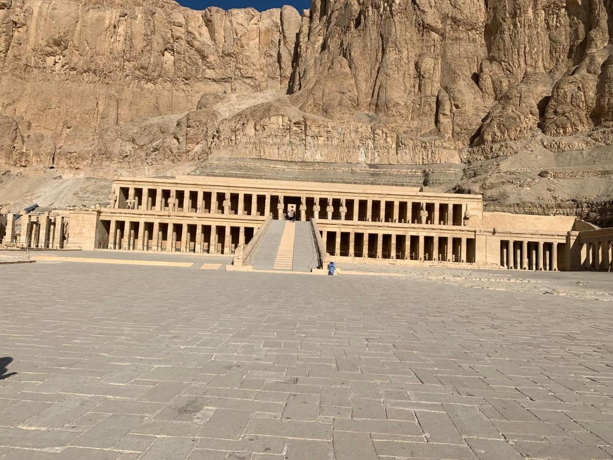 Moon House Of Luxor Leilighet Eksteriør bilde